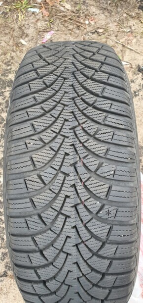Легковые шины GoodYear UltraGrip 9+ 205/55 R16 4 шт.