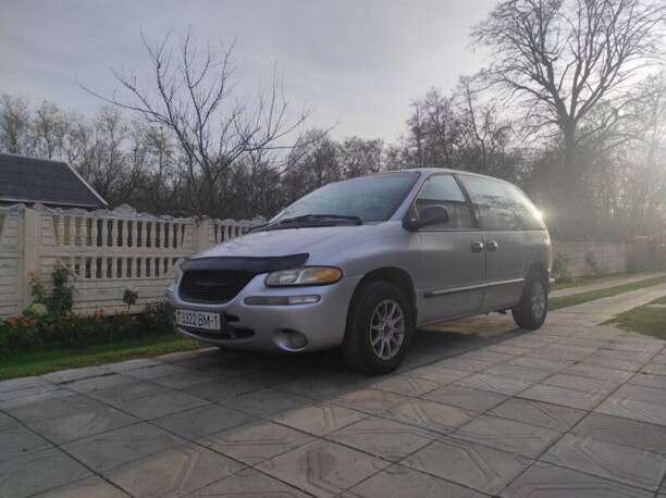 Dodge Caravan III, 7 мест, 2000 г.