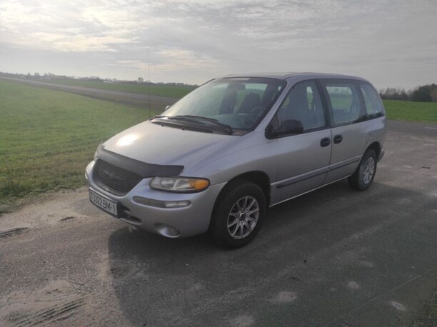 Dodge Caravan III, 7 мест, 2000 г.