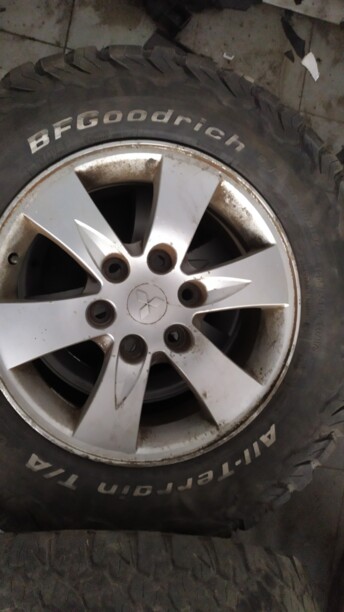 Легковые шины BF Goodrich All terrain 265/65 R17 4 шт.