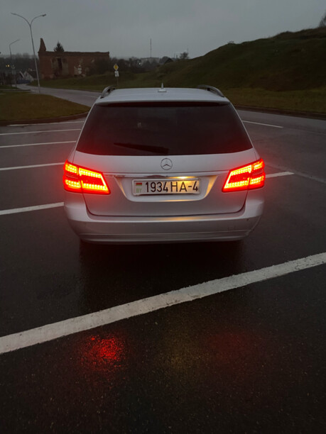 Mercedes-Benz E-Класс W212, S212, C207, A207, 2010 г.