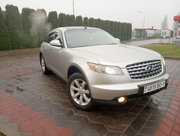 Infiniti FX I, 2003 г.