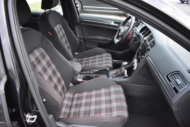 Volkswagen Golf GTI VII · Рестайлинг, 2019 г.