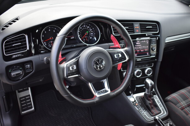 Volkswagen Golf GTI VII · Рестайлинг, 2019 г.