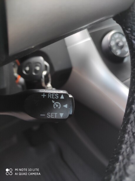 Toyota Auris I (E150) · Рестайлинг, 2012 г.