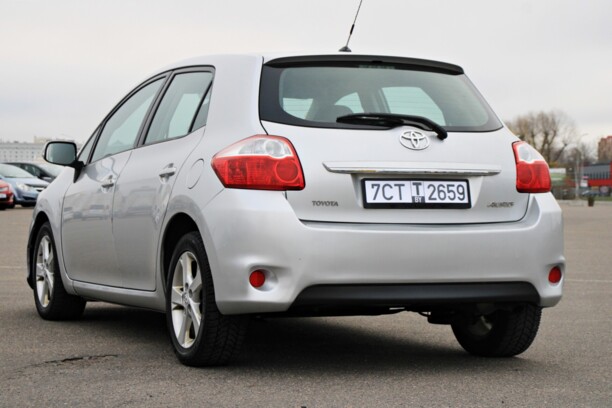 Toyota Auris I (E150) · Рестайлинг, 2010 г.