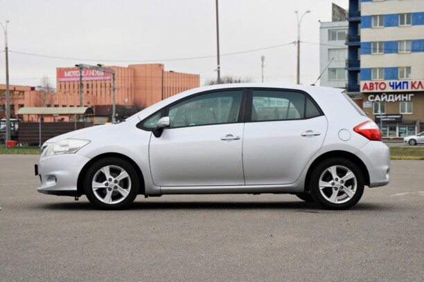 Toyota Auris I (E150) · Рестайлинг, 2010 г.