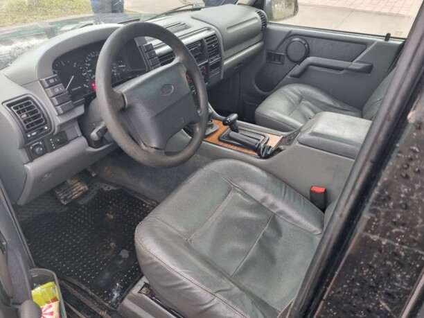 Land Rover Discovery I, 7 мест, 1998 г.