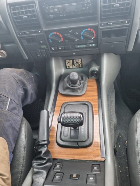 Land Rover Discovery I, 7 мест, 1998 г.