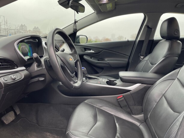 Chevrolet Volt II, 2017 г.