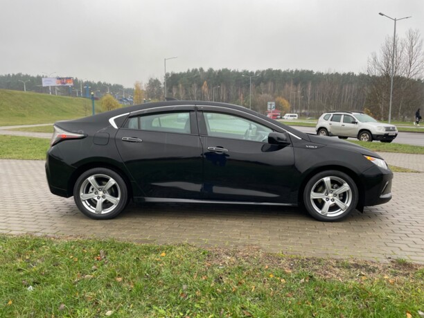 Chevrolet Volt II, 2017 г.