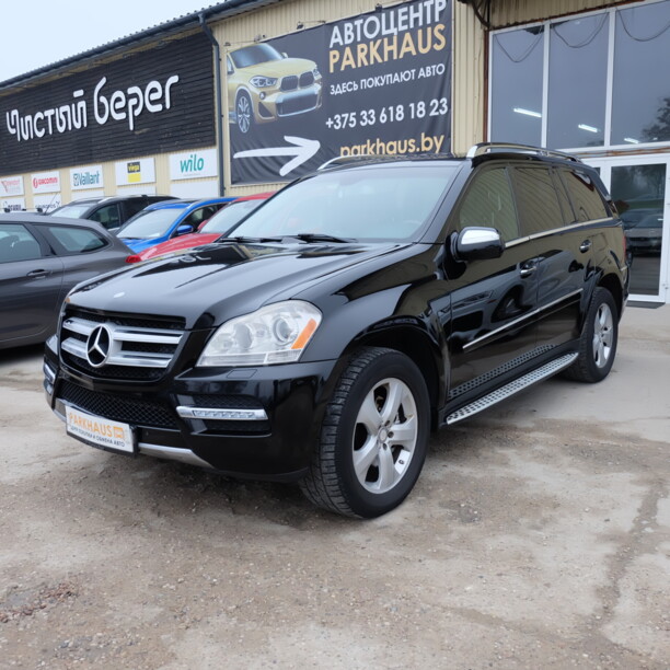 Mercedes-Benz GL-Класс X164 (Рестайлинг), 7 мест, 2010 г.