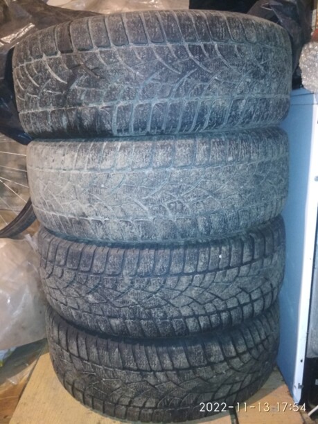 Легковые шины Dunlop winter sport 225/60 R17 4 шт.