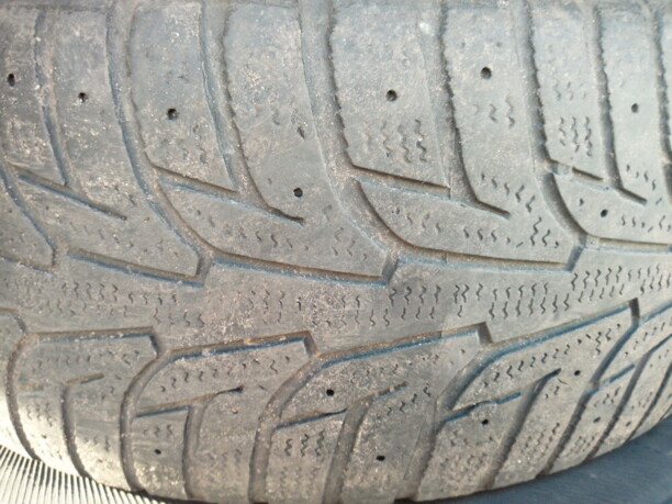 Легковые шины Hankook winter 205/55 R16 4 шт.