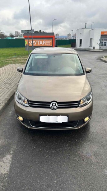 Volkswagen Touran I · 2-й рестайлинг, 7 мест, 2015 г.