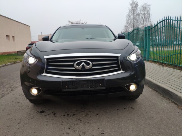 Infiniti FX II · Рестайлинг, 2012 г.