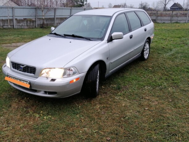 Volvo V40 I · Рестайлинг, 2002 г.