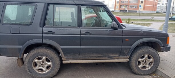 Land Rover Discovery II, 7 мест, 2001 г.