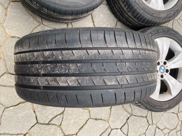 BMW X5 E70 10x19 5x120 4 шт.