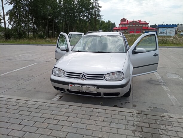 Volkswagen Golf IV, 2001 г.