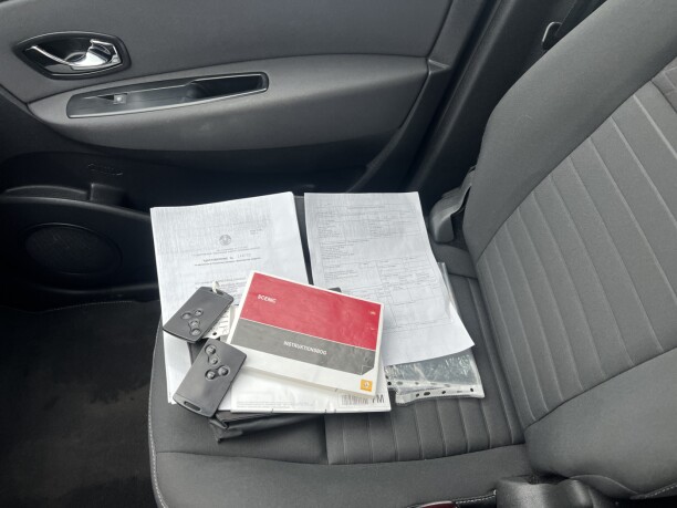 Renault Grand Scenic III · 2-й рестайлинг, 7 мест, 2016 г.
