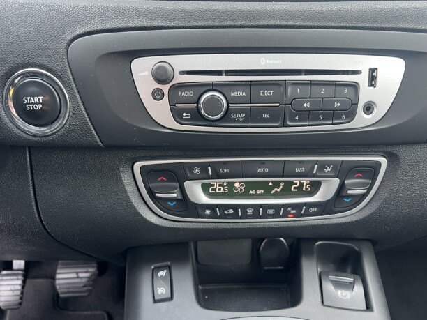 Renault Grand Scenic III · 2-й рестайлинг, 7 мест, 2016 г.