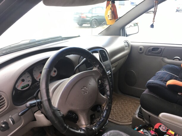 Dodge Grand Caravan IV, 7 мест, 2002 г.