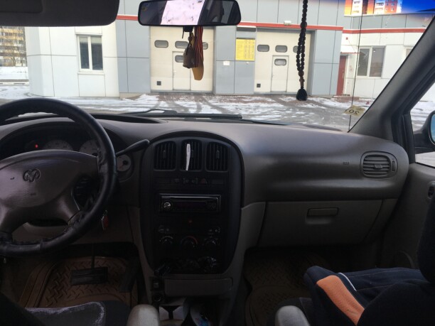 Dodge Grand Caravan IV, 7 мест, 2002 г.