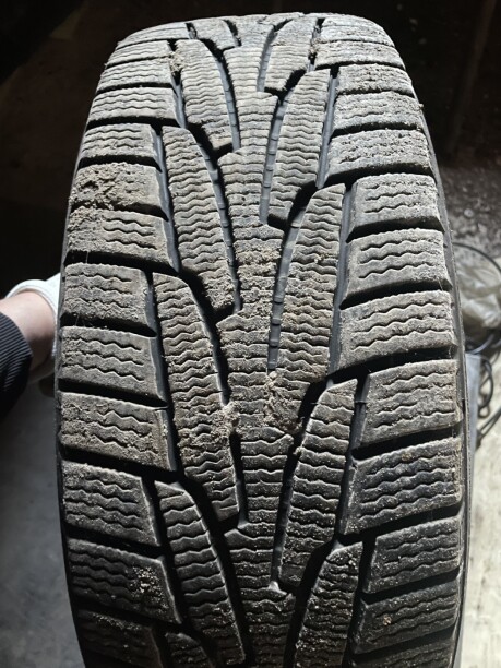 Легковые шины Kumho 195/65 R15 4 шт.