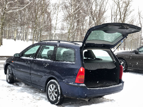 Ford Focus I · Рестайлинг, 2002 г.