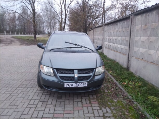 Dodge Grand Caravan IV, 7 мест, 2001 г.
