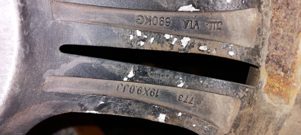 Легковые шины Nokian 255/50 R19 4 шт.