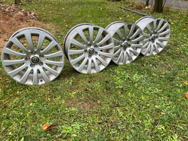 Opel 8x18 5x120 4 шт.