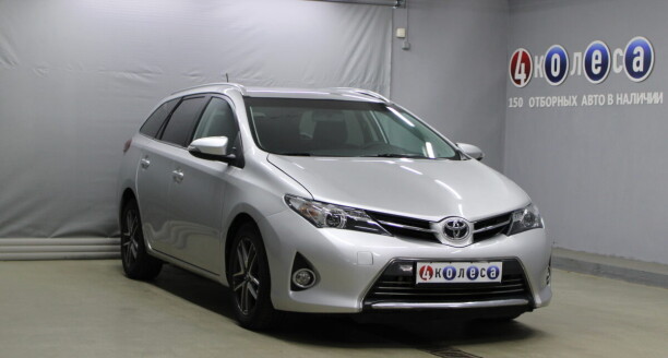 Toyota Auris II (E180), 2014 г.