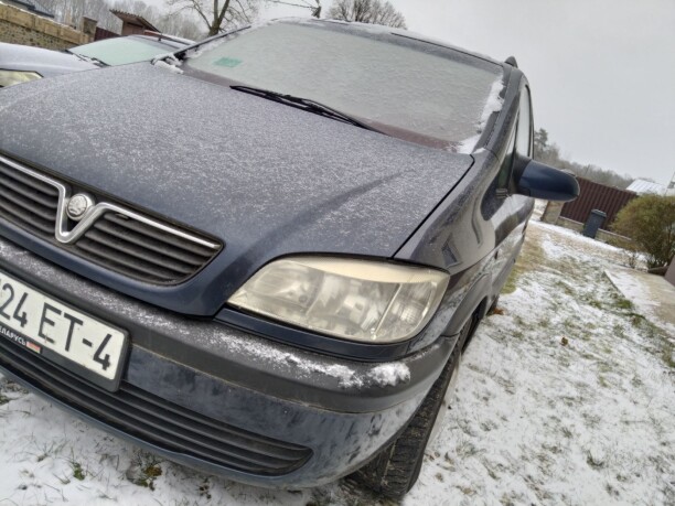 Opel Zafira A, 7 мест, 2002 г.