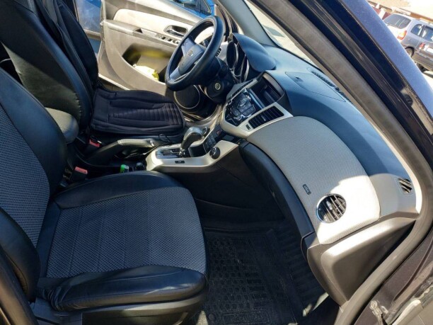 Chevrolet Cruze J300, 2011 г.