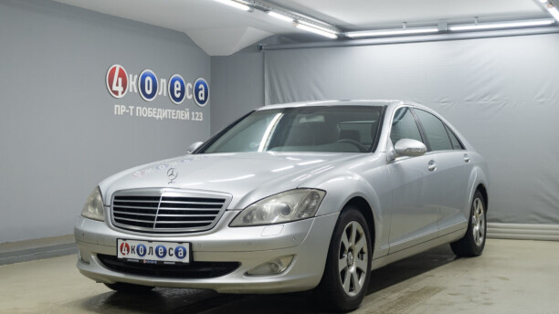 Mercedes-Benz S-Класс W221, 2005 г.
