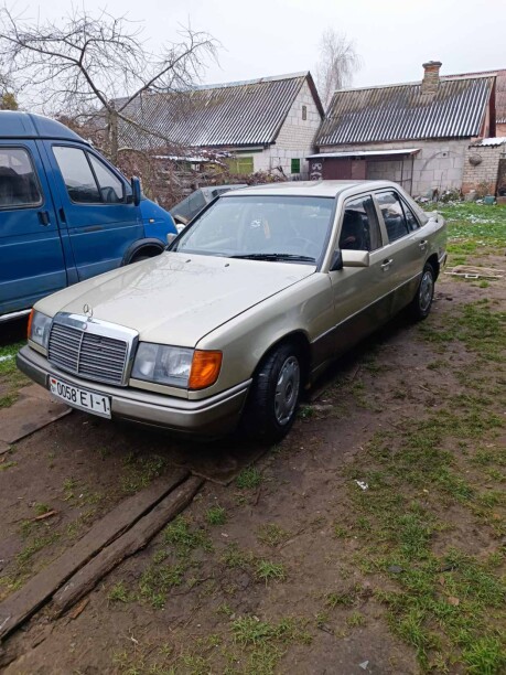 Mercedes-Benz E-Класс W124, S124, C124, A124, 1988 г.