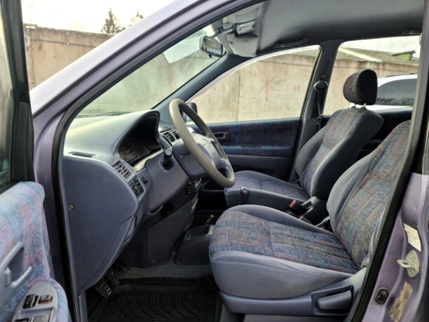 Toyota Picnic I, 7 мест, 1997 г.