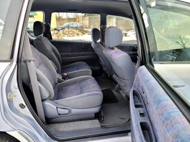Toyota Picnic I, 7 мест, 1997 г.