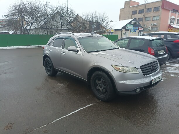 Infiniti FX I, 2003 г.