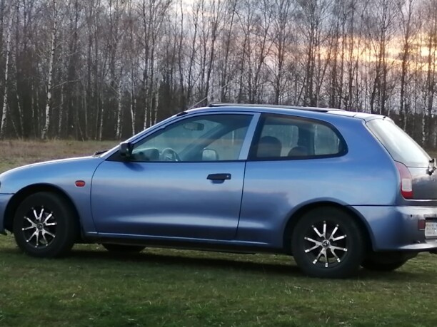 Mitsubishi Colt V, 1998 г.