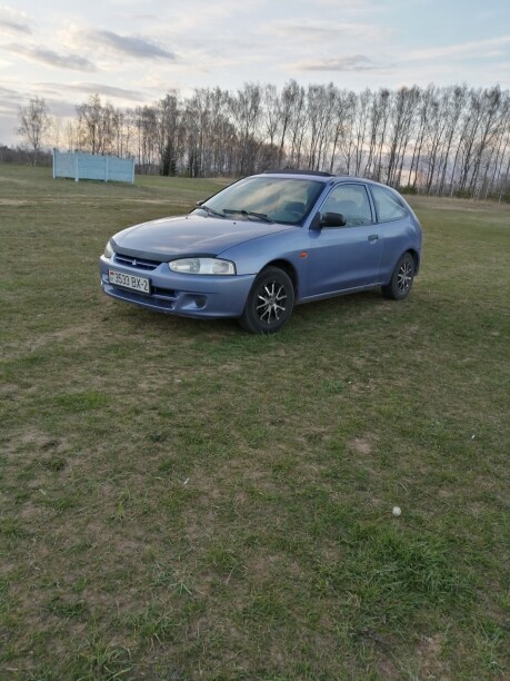 Mitsubishi Colt V, 1998 г.