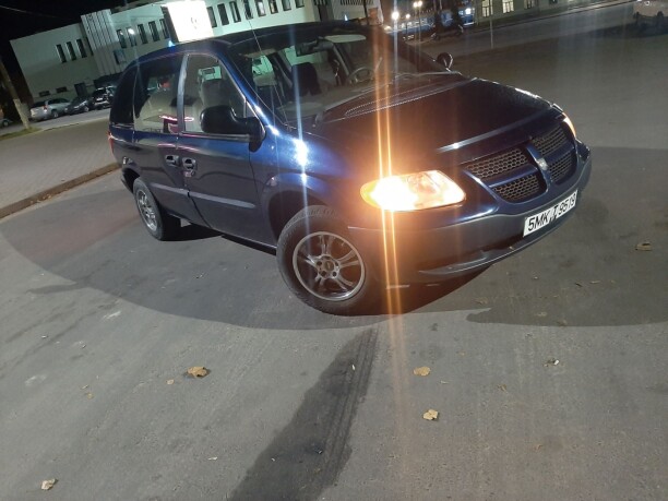 Dodge Caravan IV, 7 мест, 2002 г.