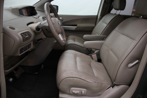 Nissan Quest III, 2003 г.