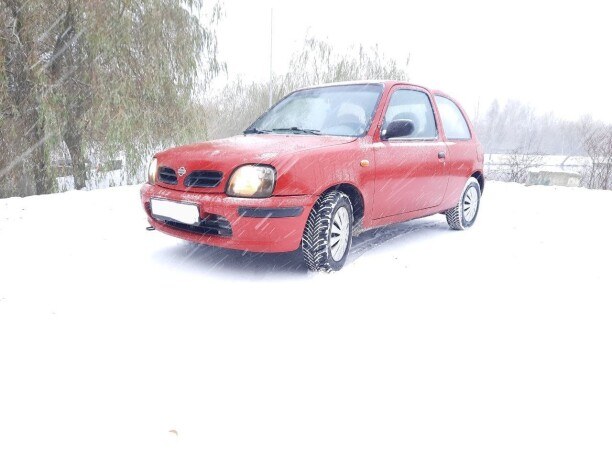 Nissan Micra II (K11), 2000 г.