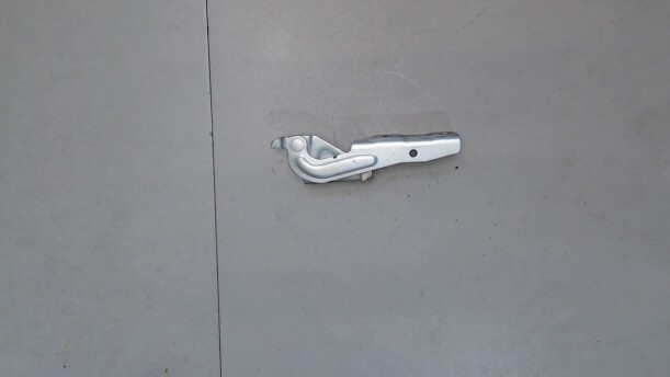 Крепление капота для Mitsubishi Colt VI 2002-2008