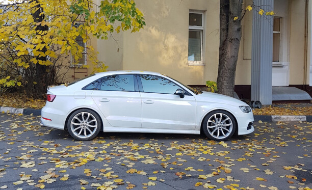 Оригинальные диски Audi A4 B9 8x18 5x112 4 шт.