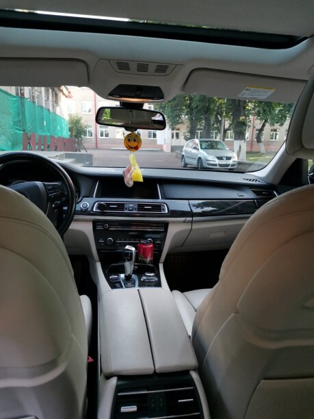 BMW 7 серия F02 (Long) · Рестайлинг, 2012 г.