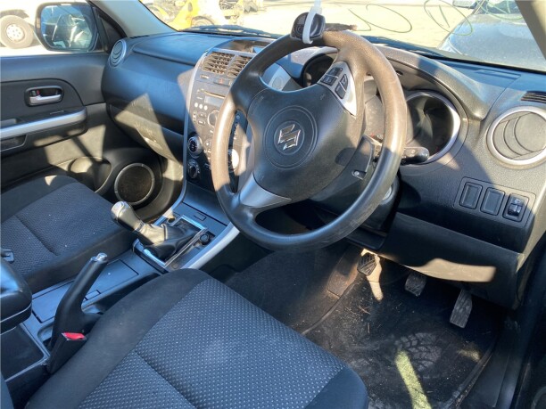 Весь автомобиль на запчасти для Suzuki Grand Vitara JT 2005-2008